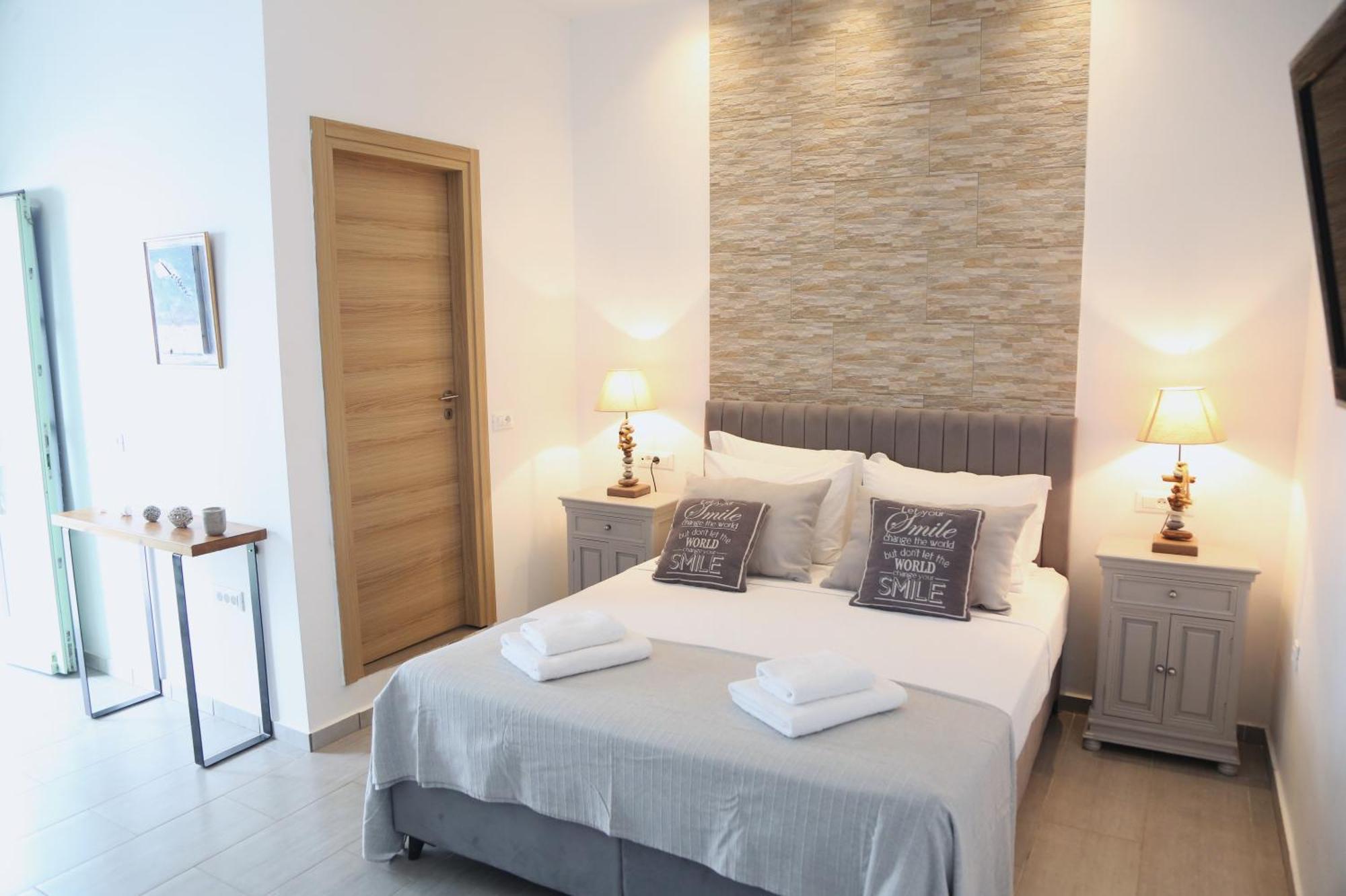 Suite Ornos Bagian luar foto